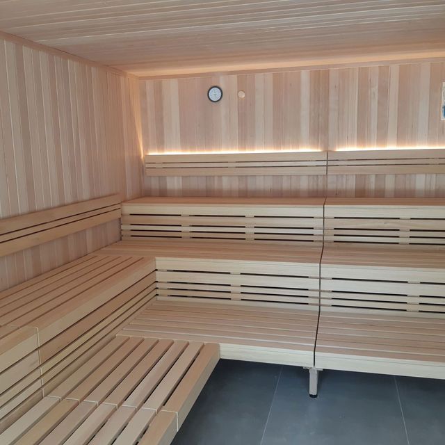 Sauna Sitzbank